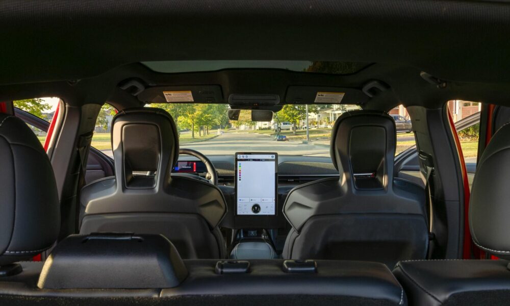 can-ai-prevent-road-rage?-study-finds-smart-cars-could-cut-aggressive-driving-by-45%