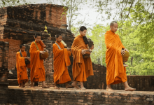 sanctuaries-of-the-soul:-the-meaning,-history,-and-spiritual-power-of-homes-for-monks